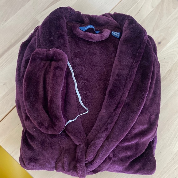 Bathrobe purple and blindfold - Picture 1 of 2